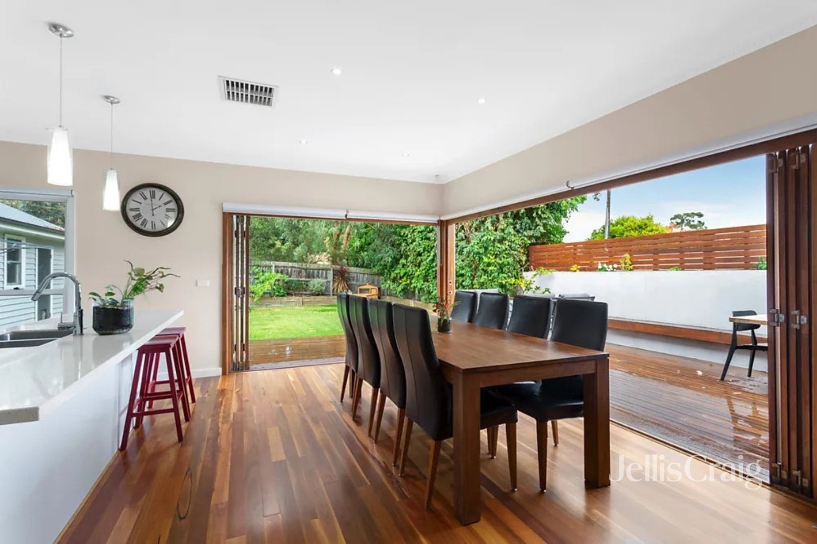 32 Finlayson Street, Rosanna image 3