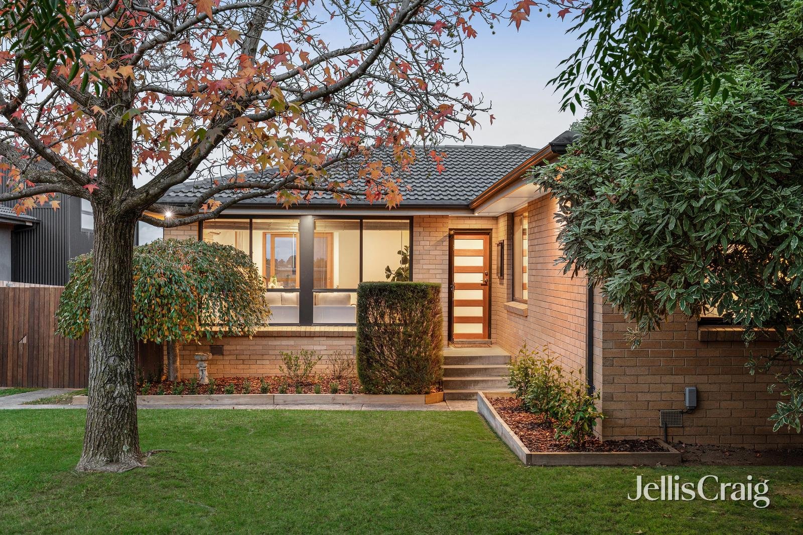 32 Frensham Road, Watsonia image 1