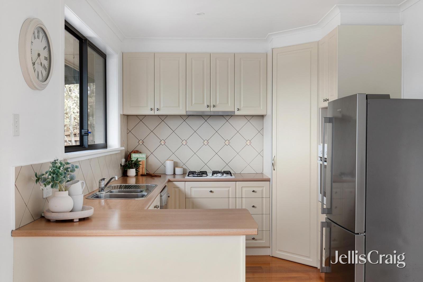 32 Frensham Road, Watsonia image 7