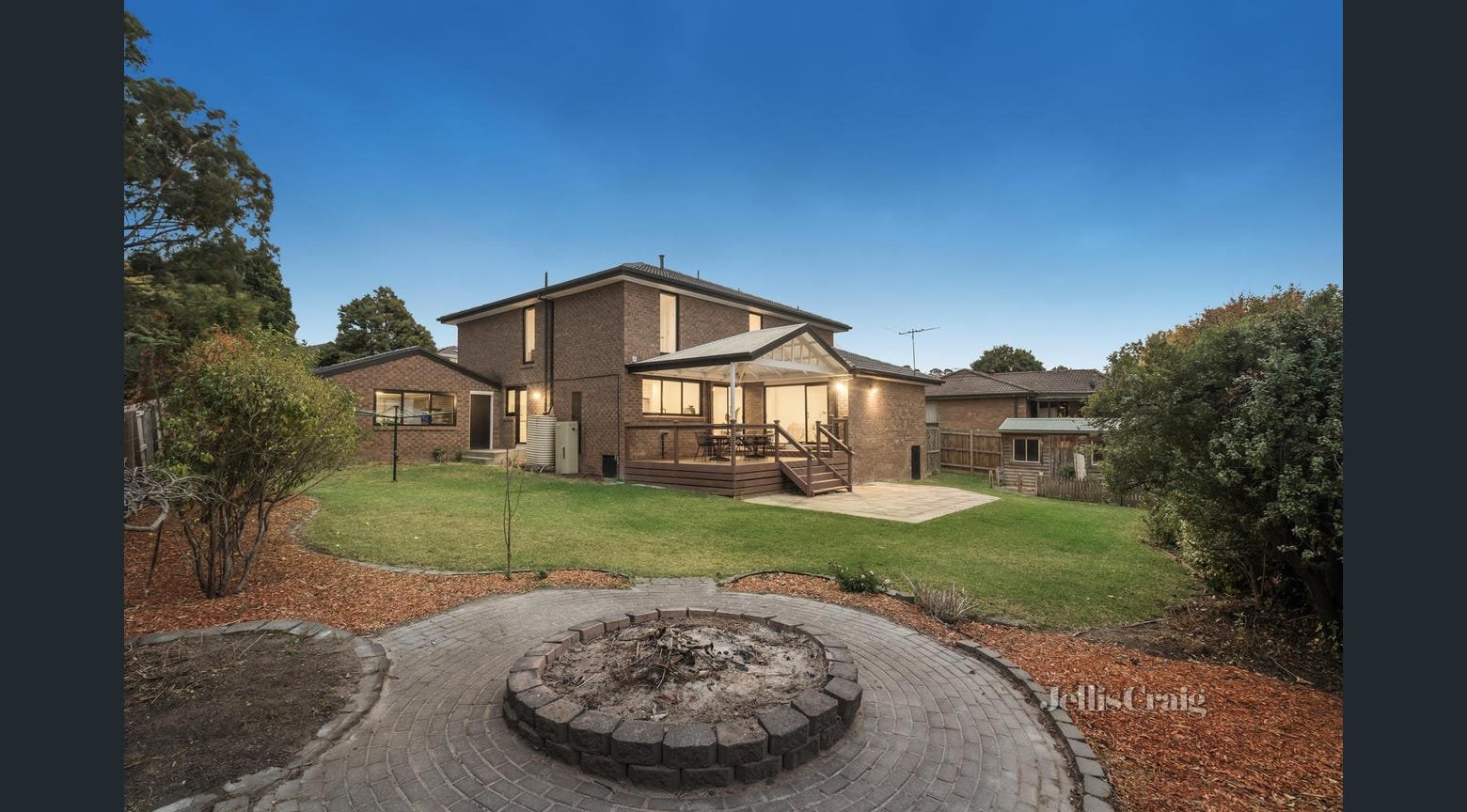 32 Garnett Road, Wheelers Hill image 12