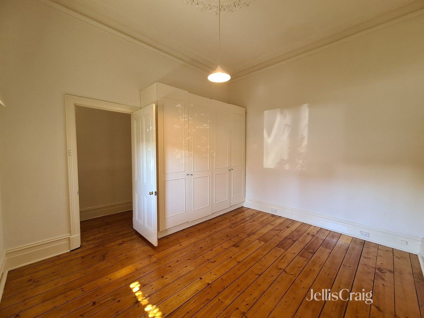 32 Gordon Street, Clifton Hill image 6