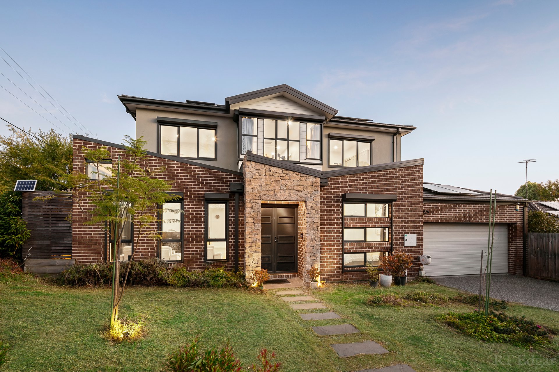 Property Gallery - Main Image