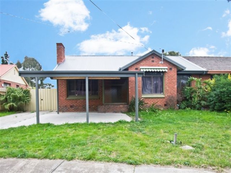 32 Griffiths Street, BELLFIELD VIC 3081