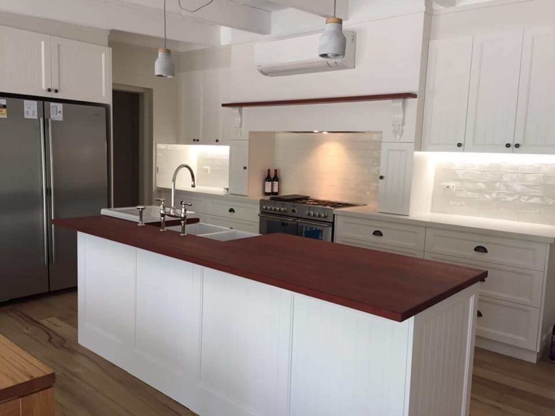 Property Gallery Thumbnail 3