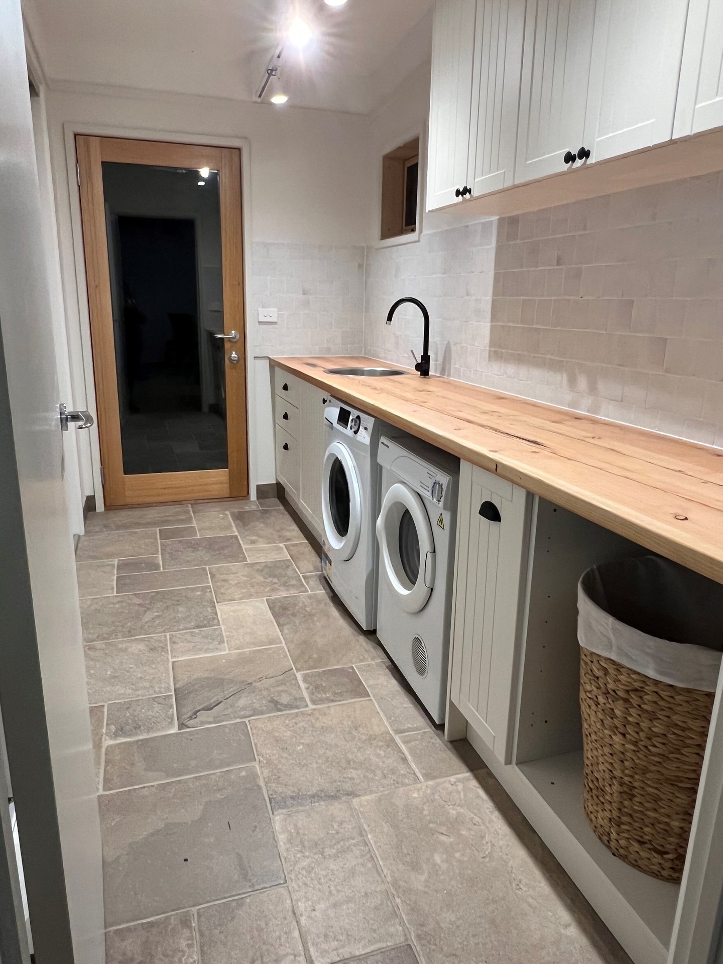 Property Gallery Thumbnail 9