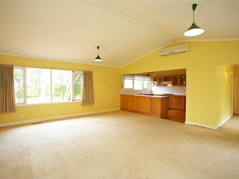 32 Henry Street, Ringwood image 4