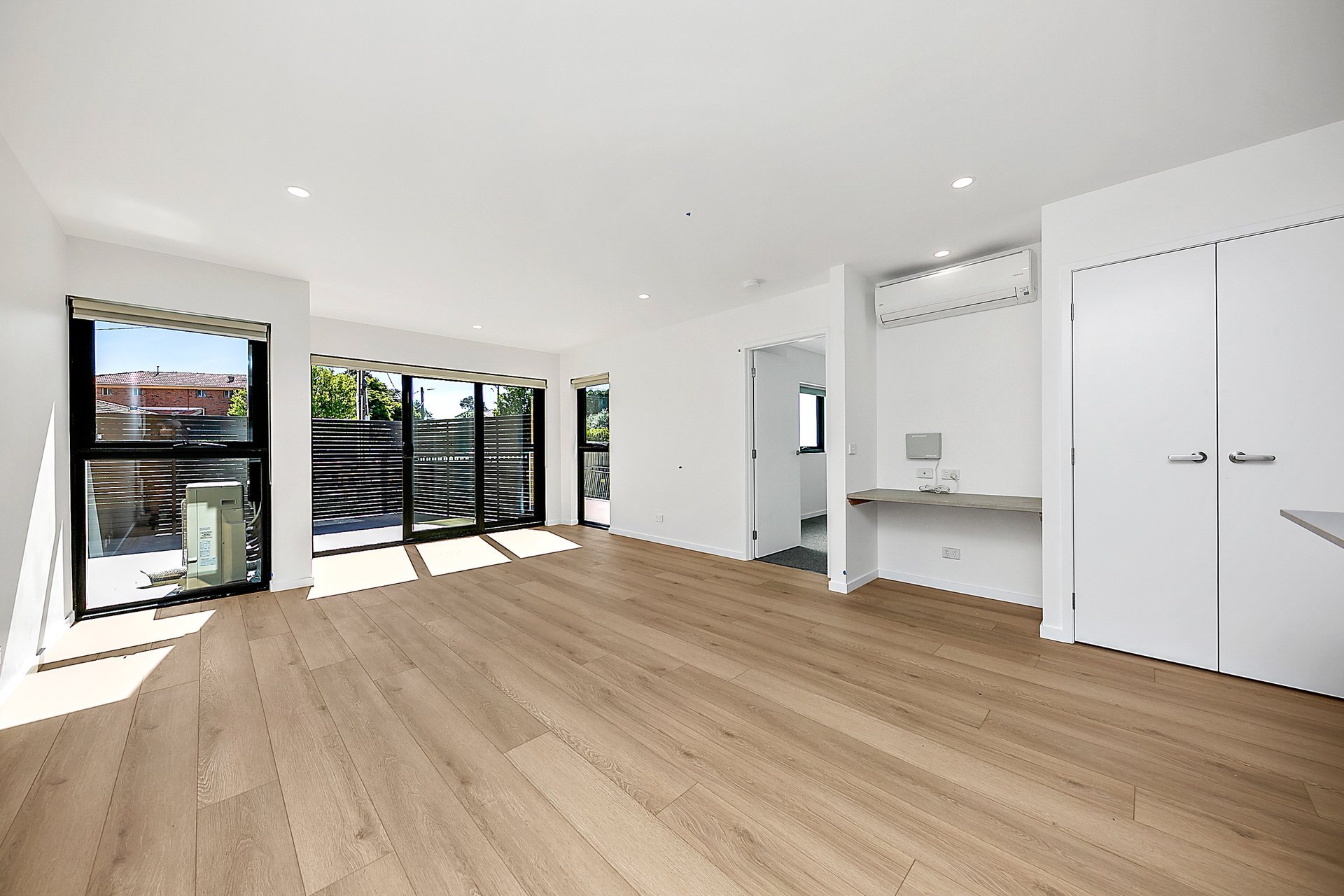 3/2 Howard Court, Clayton image 11