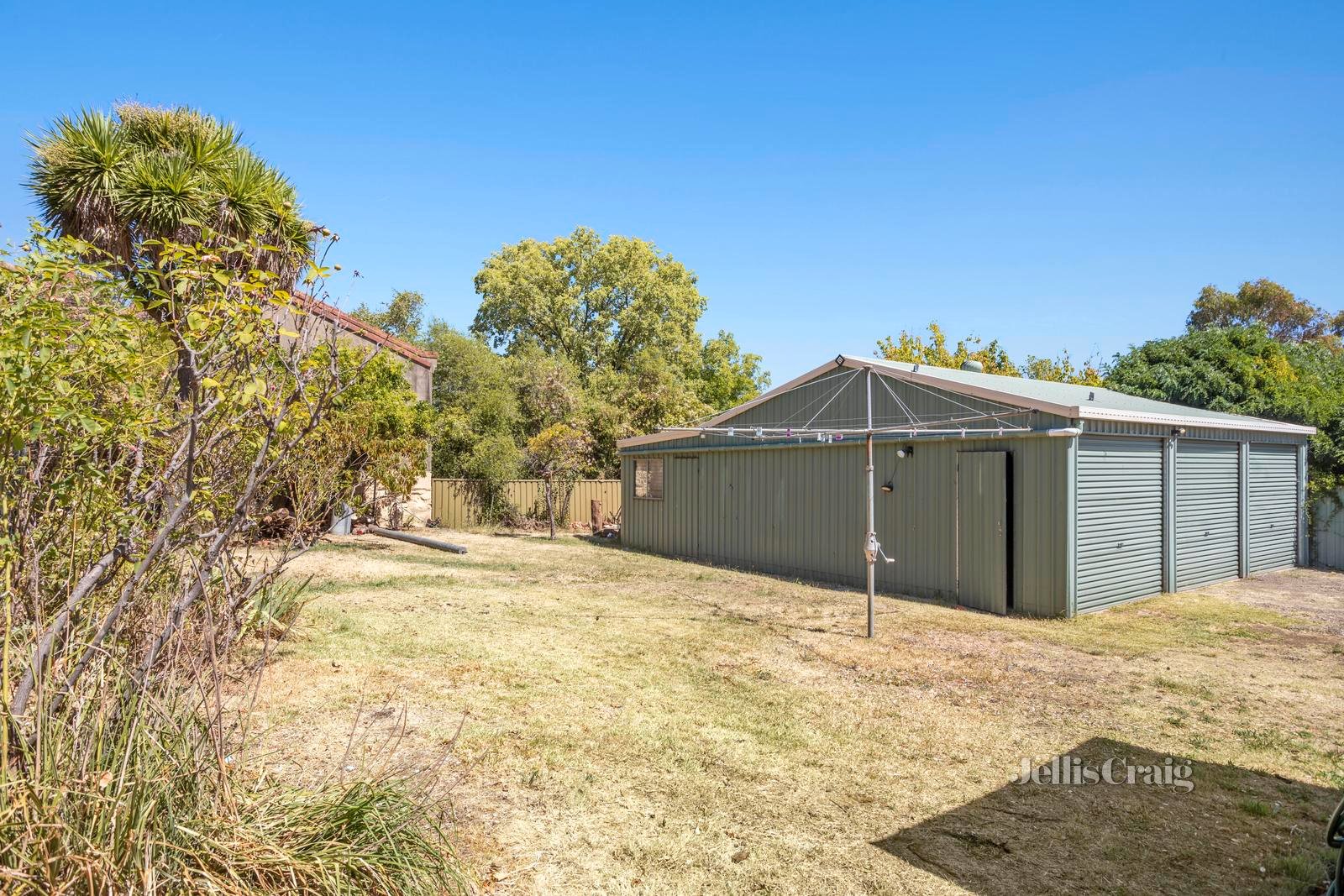 32 Hunter Street, Castlemaine image 13