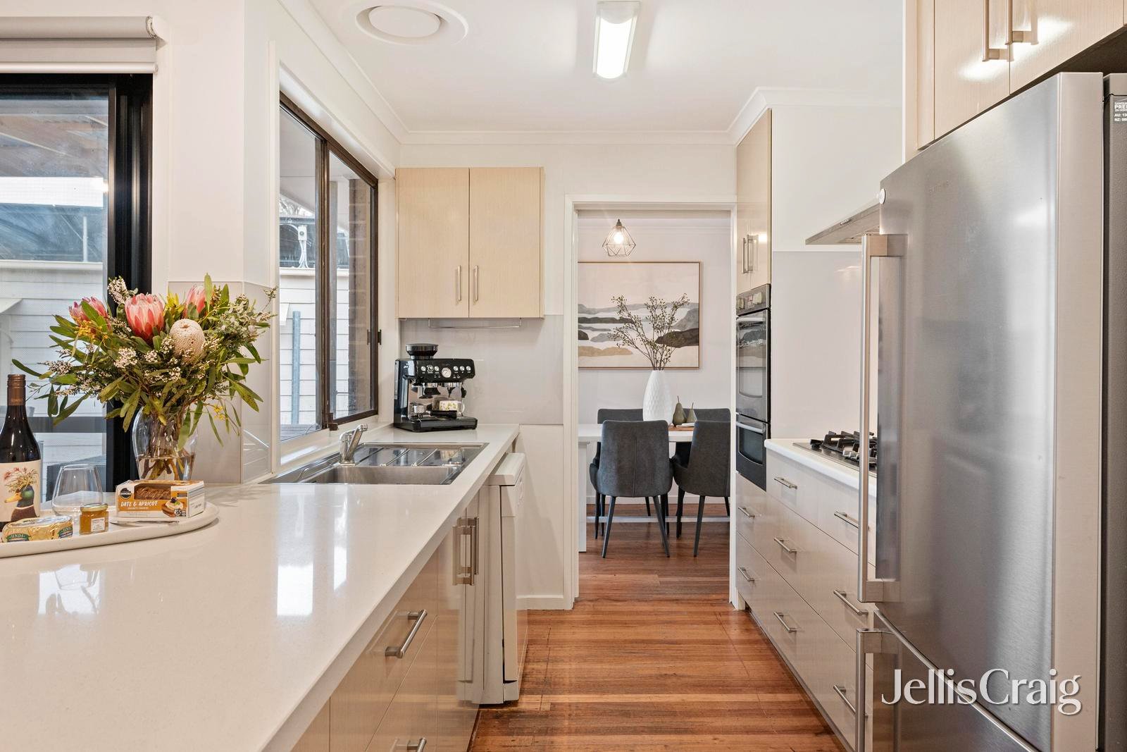 32 Huntingdon Avenue, Bayswater North image 3