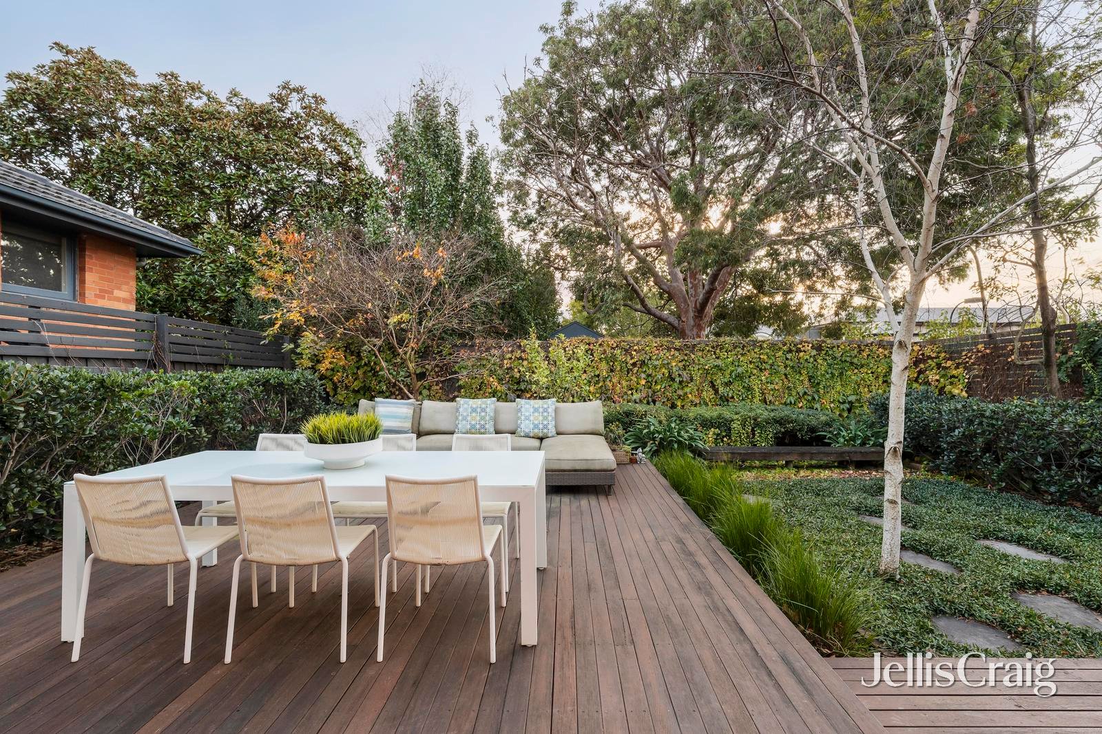 32 Illawarra Road, Hawthorn image 9