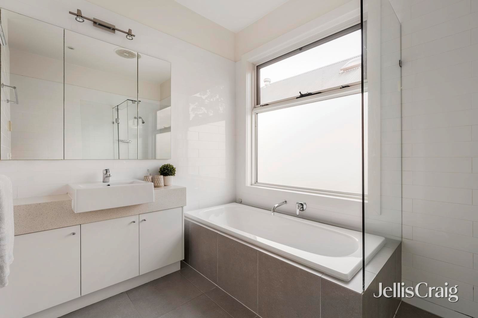 32 Illawarra Road, Hawthorn image 12