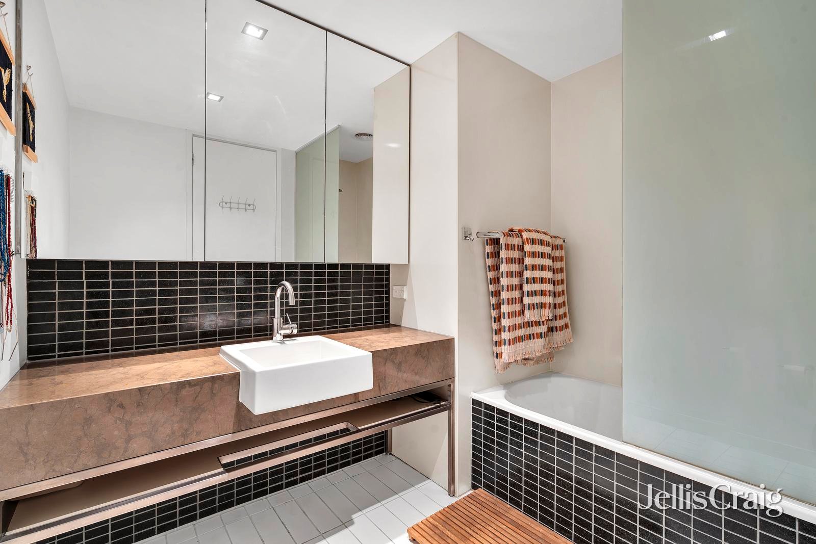 3/2 Kipling Street, Richmond image 8