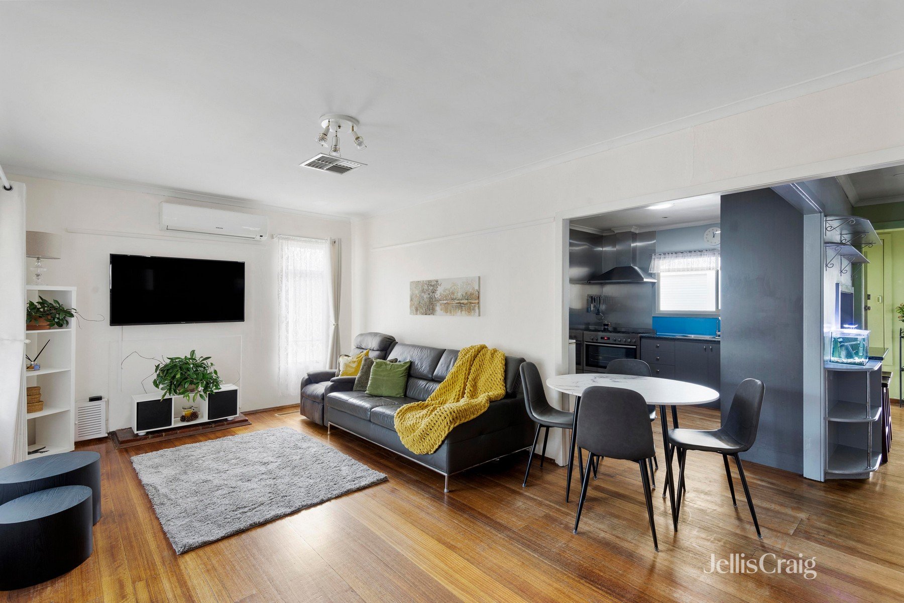 32 Kirby Street, Reservoir image 2