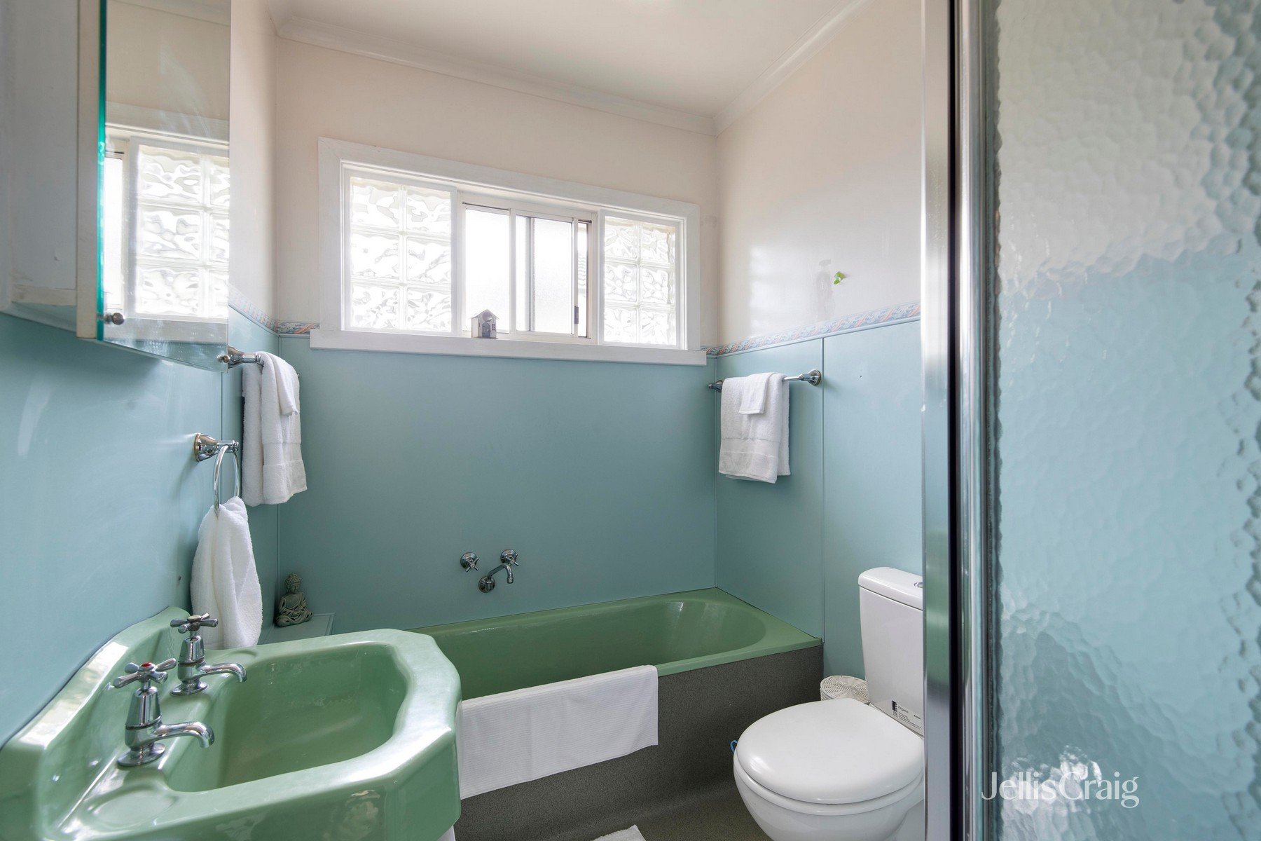 32 Kirby Street, Reservoir image 5