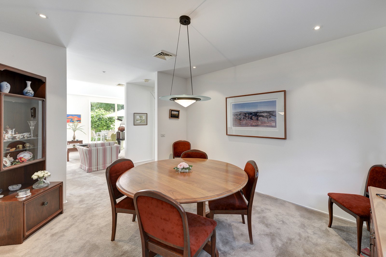 3/2 Knutsford Street, Balwyn image 3