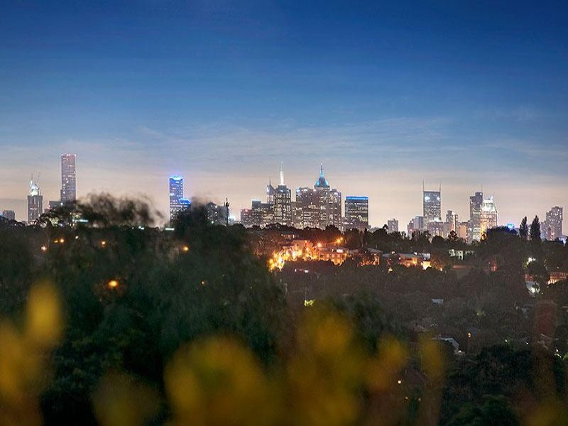 32 Linckens Crescent, Balwyn image 10