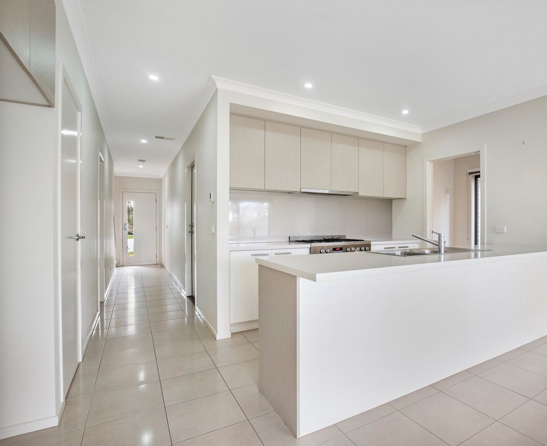32 Linden Drive, Keysborough image 3
