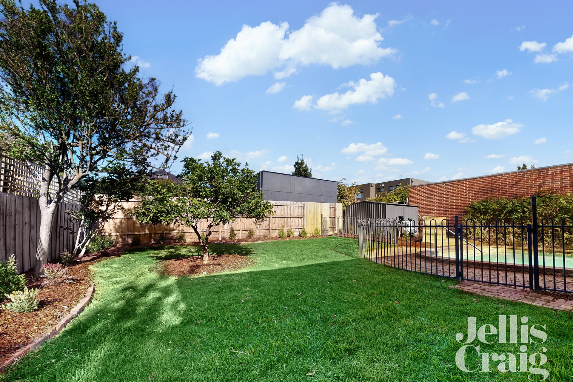 32 Lindsay Avenue, Murrumbeena image 13