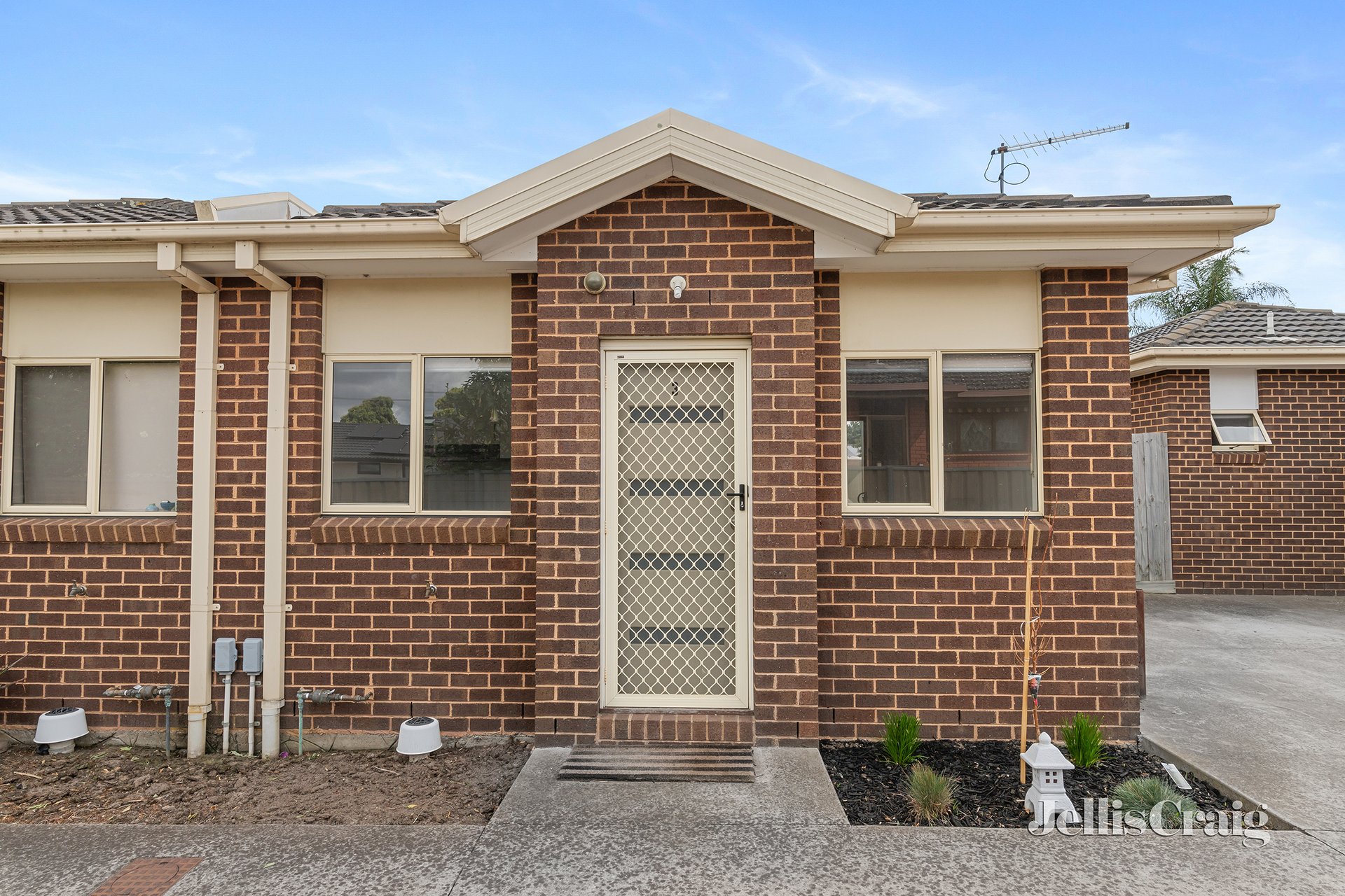 3/2 Lloyd Avenue, Epping image 1
