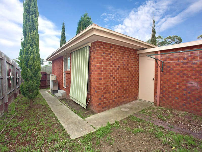 3/2 Lois Street, Ringwood East image 8