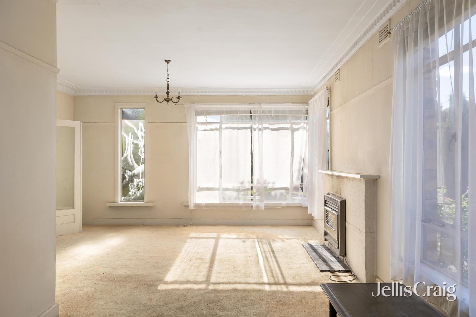 32 London Street, Bentleigh image 4