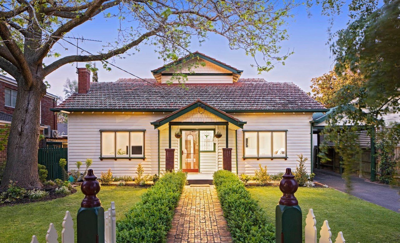 32 MacGowan Avenue, Glen&nbsp;Huntly image 1