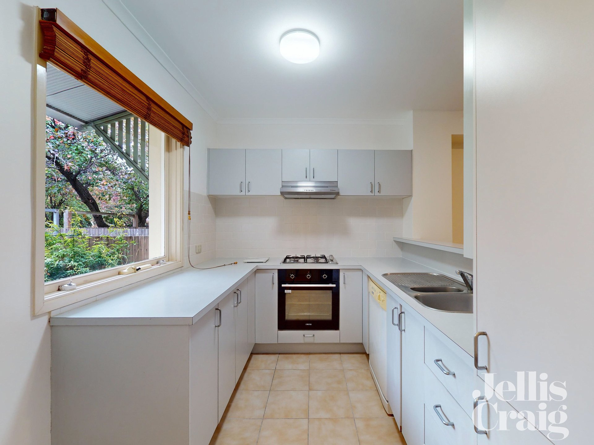 32 Maloney Street, Kensington image 1
