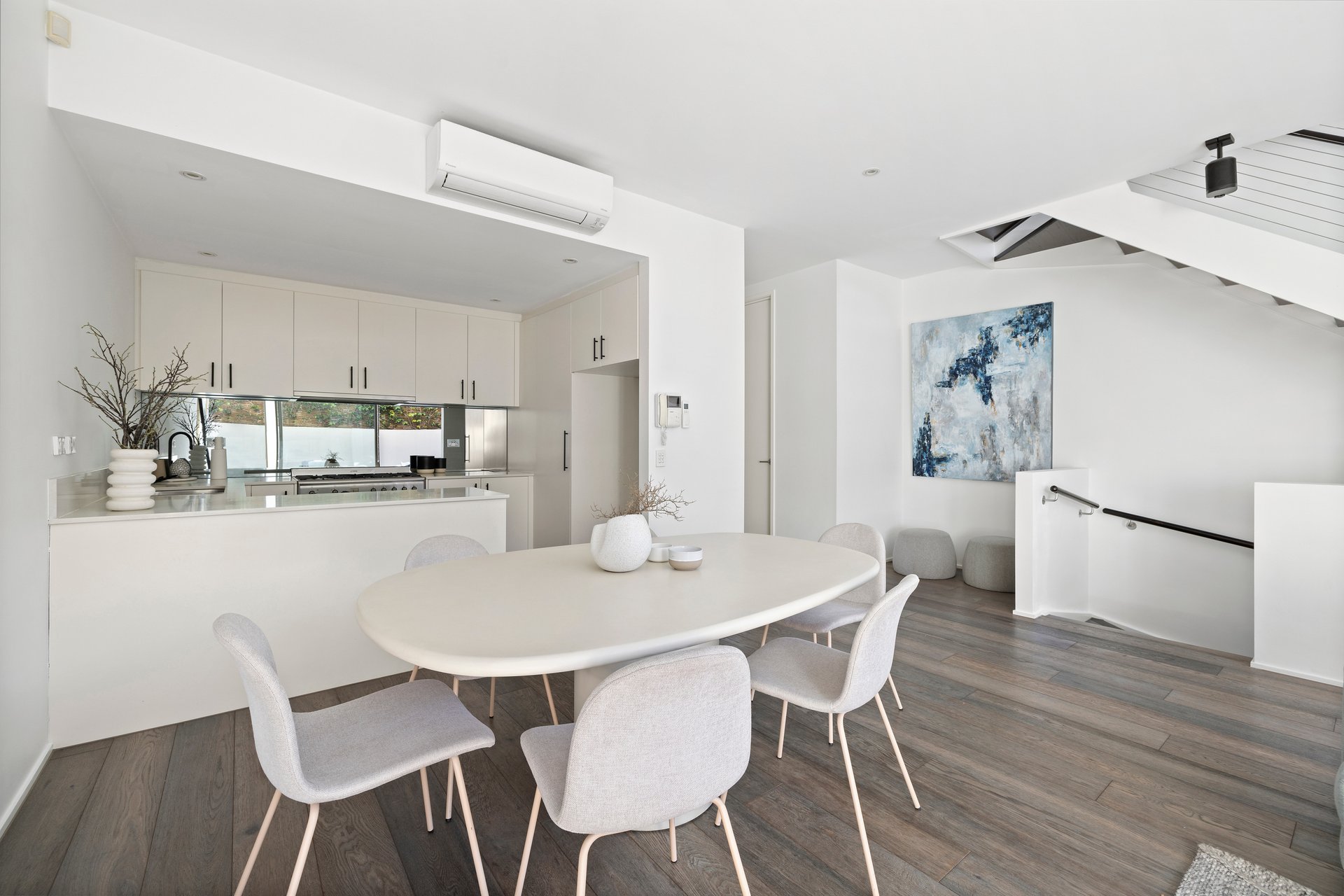 3/2 Mercer Road, Armadale image 3