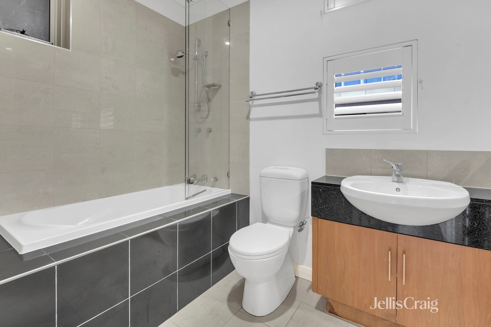 32 Mill Lane, Williamstown image 11