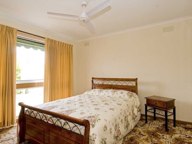 32 Minerva Road, Manifold Heights image 8