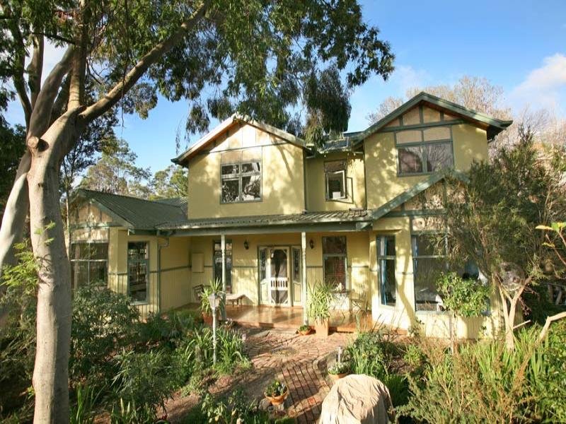 32 Mitta Street, Box Hill North image 1