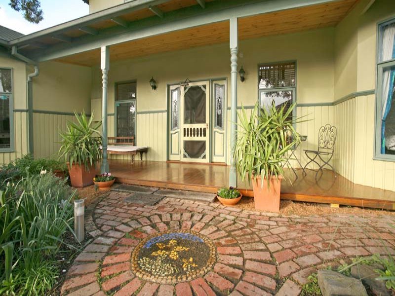 32 Mitta Street, Box Hill North image 2