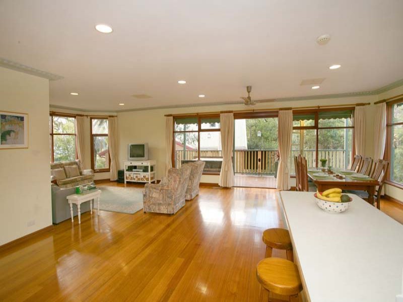 32 Mitta Street, Box Hill North image 4