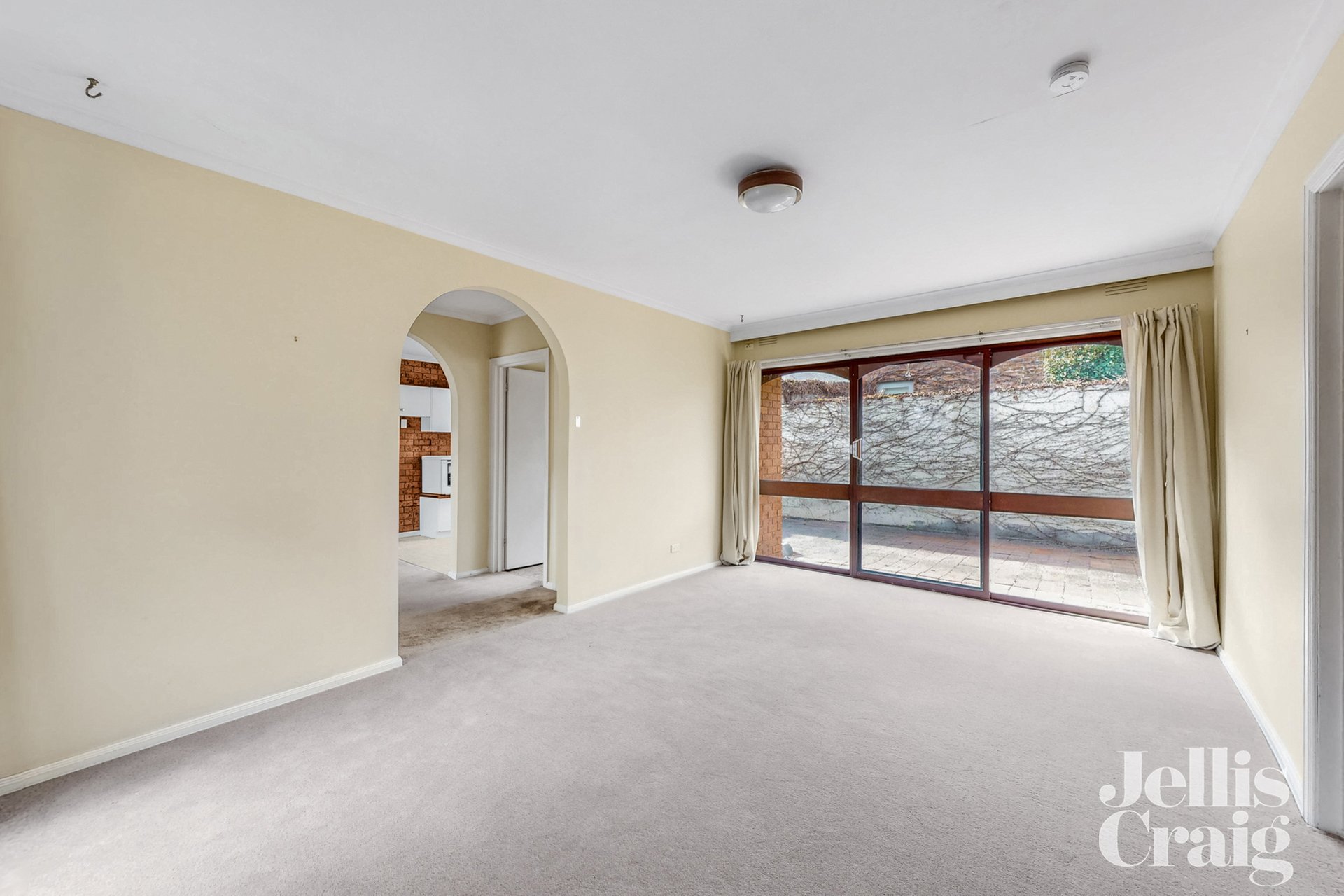 3/2 Moira Avenue, Highett image 3