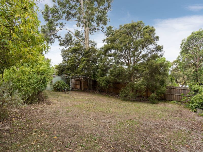 32 Moore Avenue, Croydon image 14