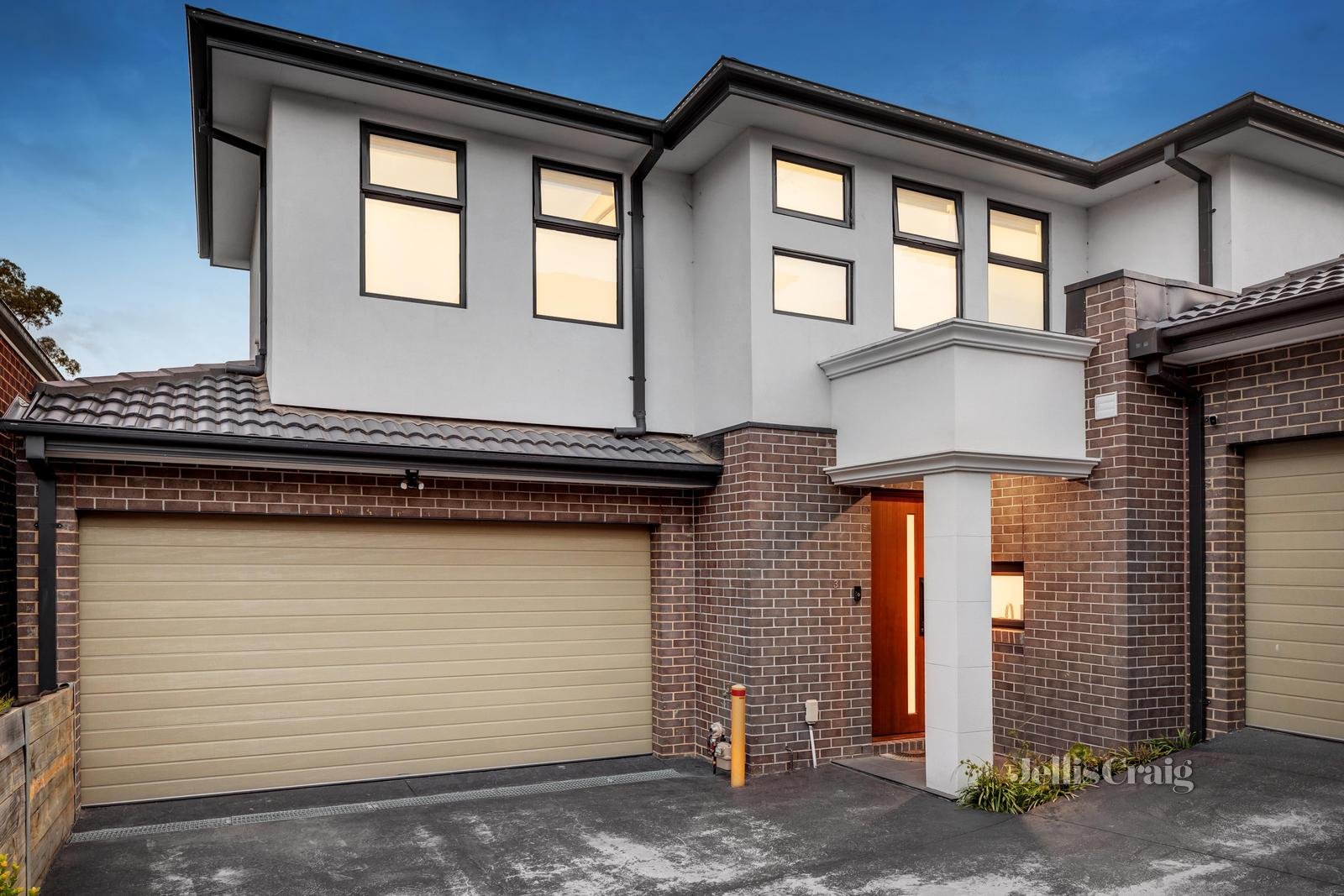 3/2 Morrison Court, Mount Waverley image 1