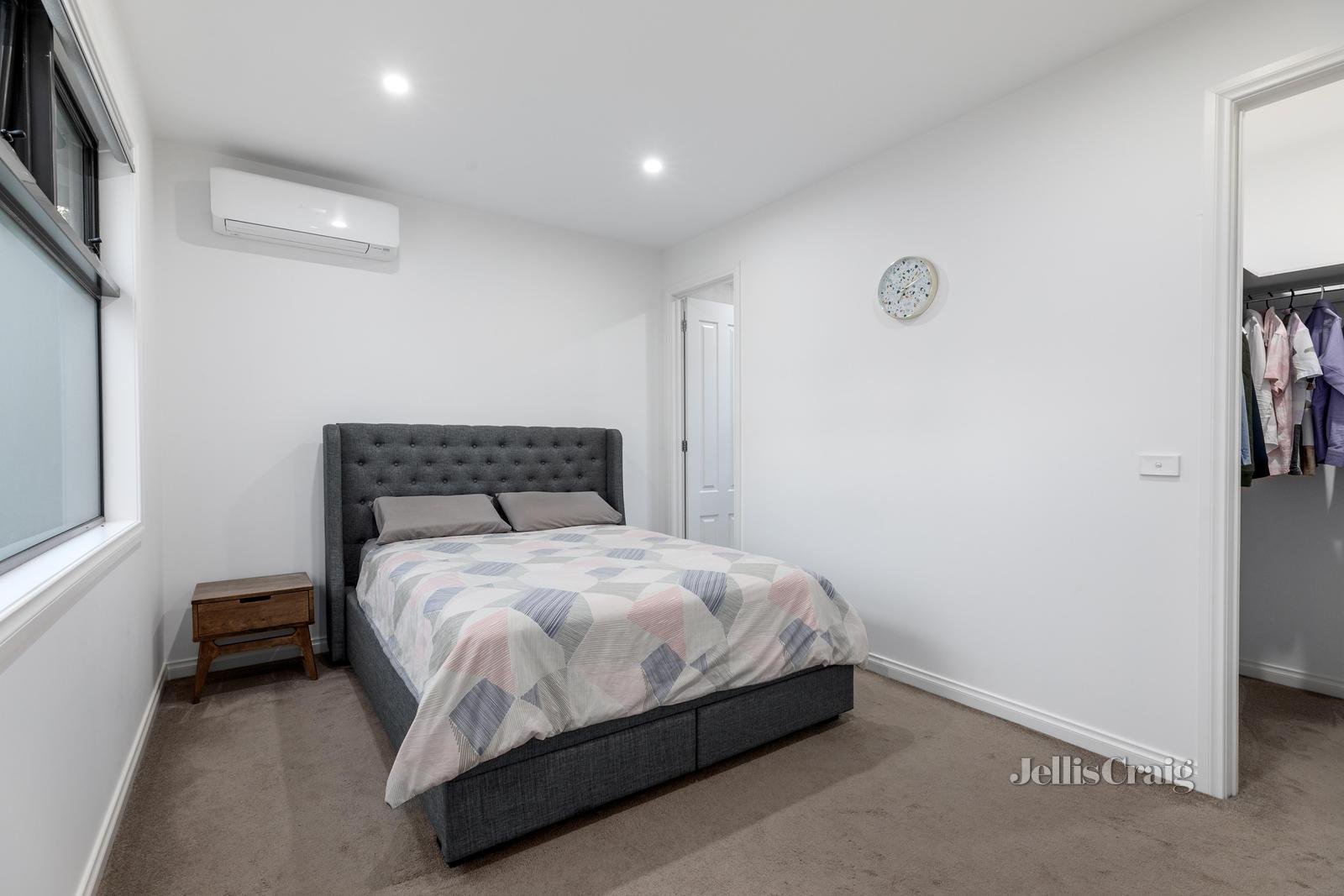 3/2 Morrison Court, Mount Waverley image 6