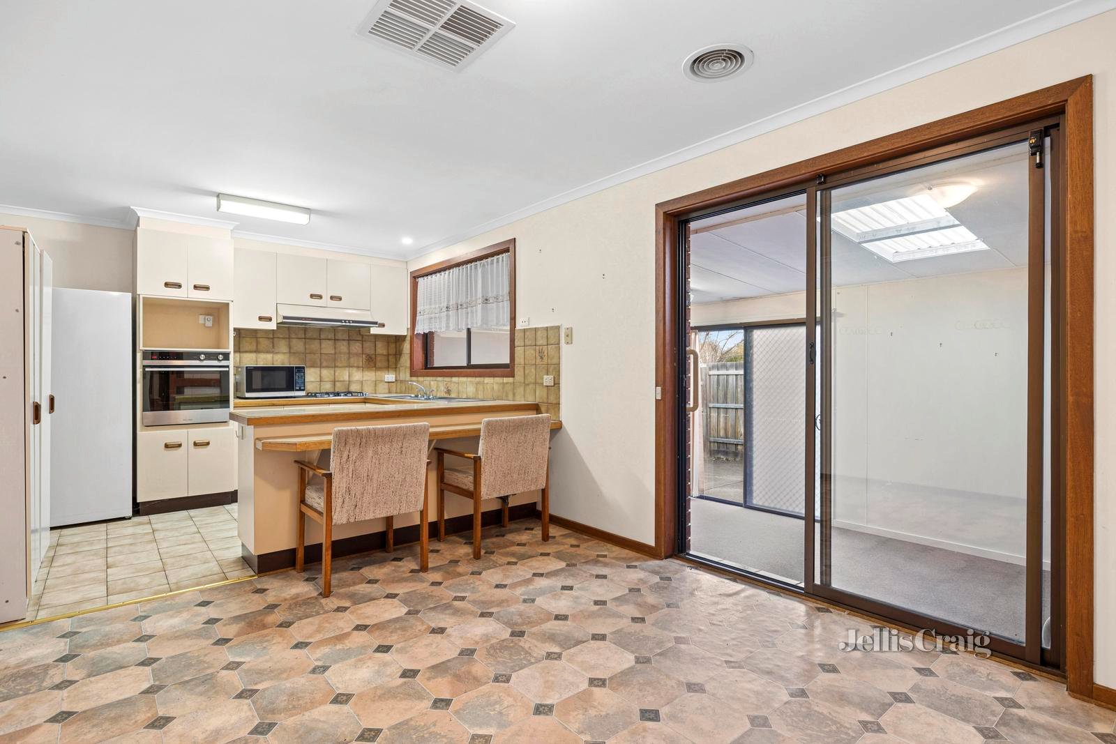32 Moscript Street, Campbells Creek image 4