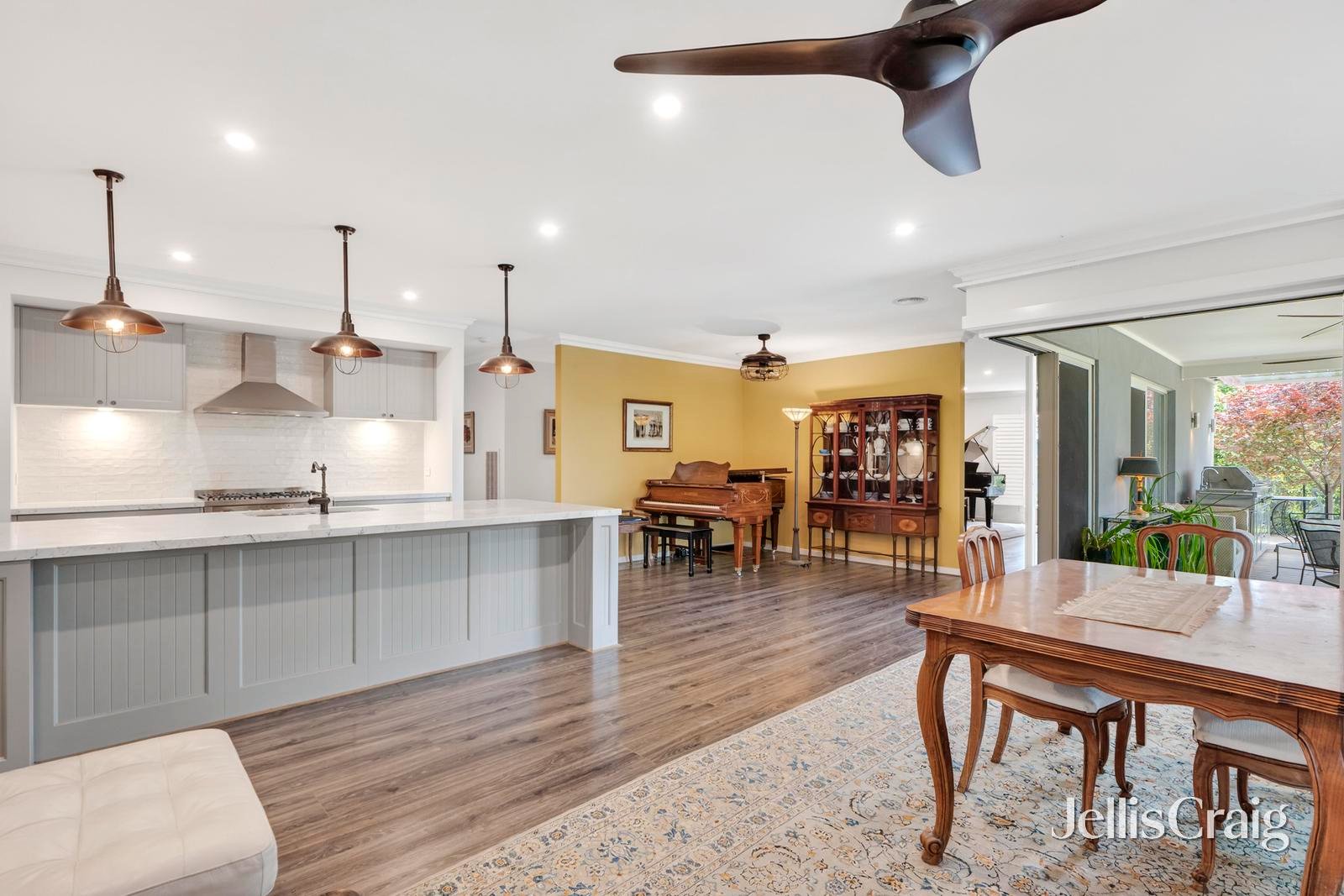 32 Mulgutherie Way, Gisborne image 7