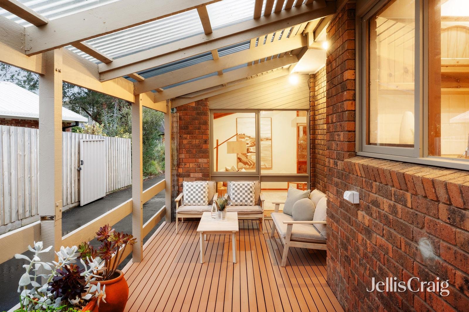 32 Napier Crescent, Montmorency image 11