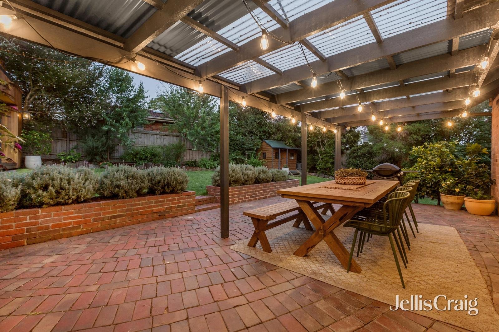 32 Nell Street, Greensborough image 13