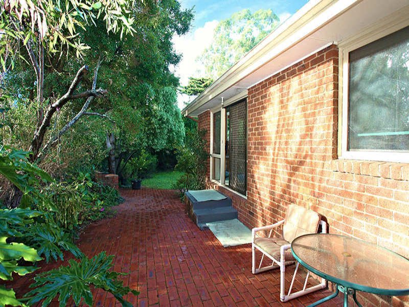 32 Norman Road, Croydon image 8