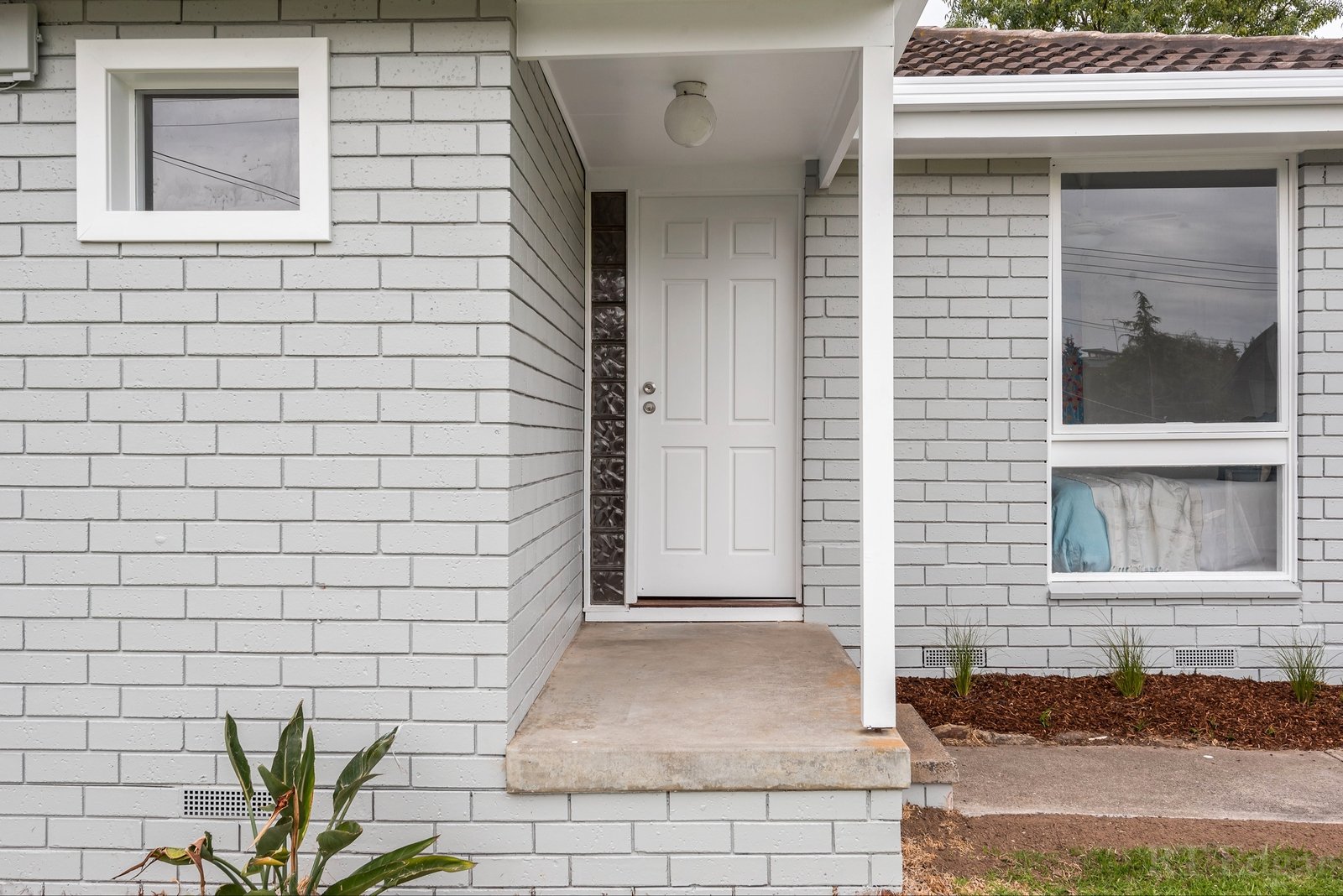 Property Gallery Thumbnail 13