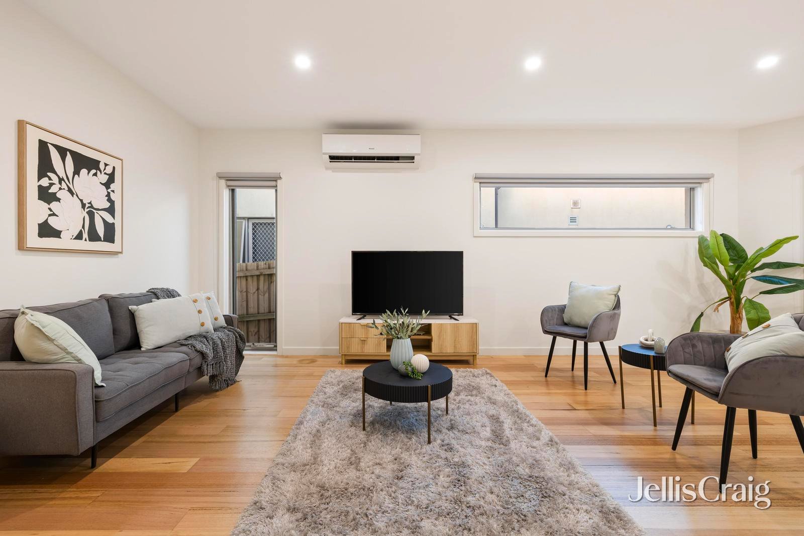 32 Octantis Street, Doncaster&nbsp;East image 2
