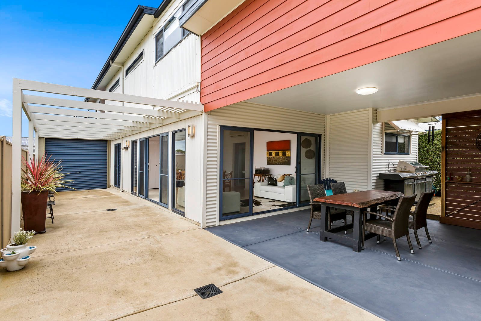 Property Gallery Thumbnail 17
