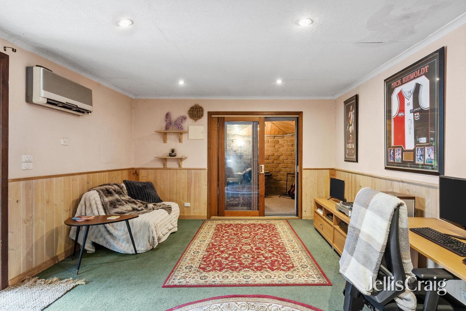 32 Percy Street, Newport image 13