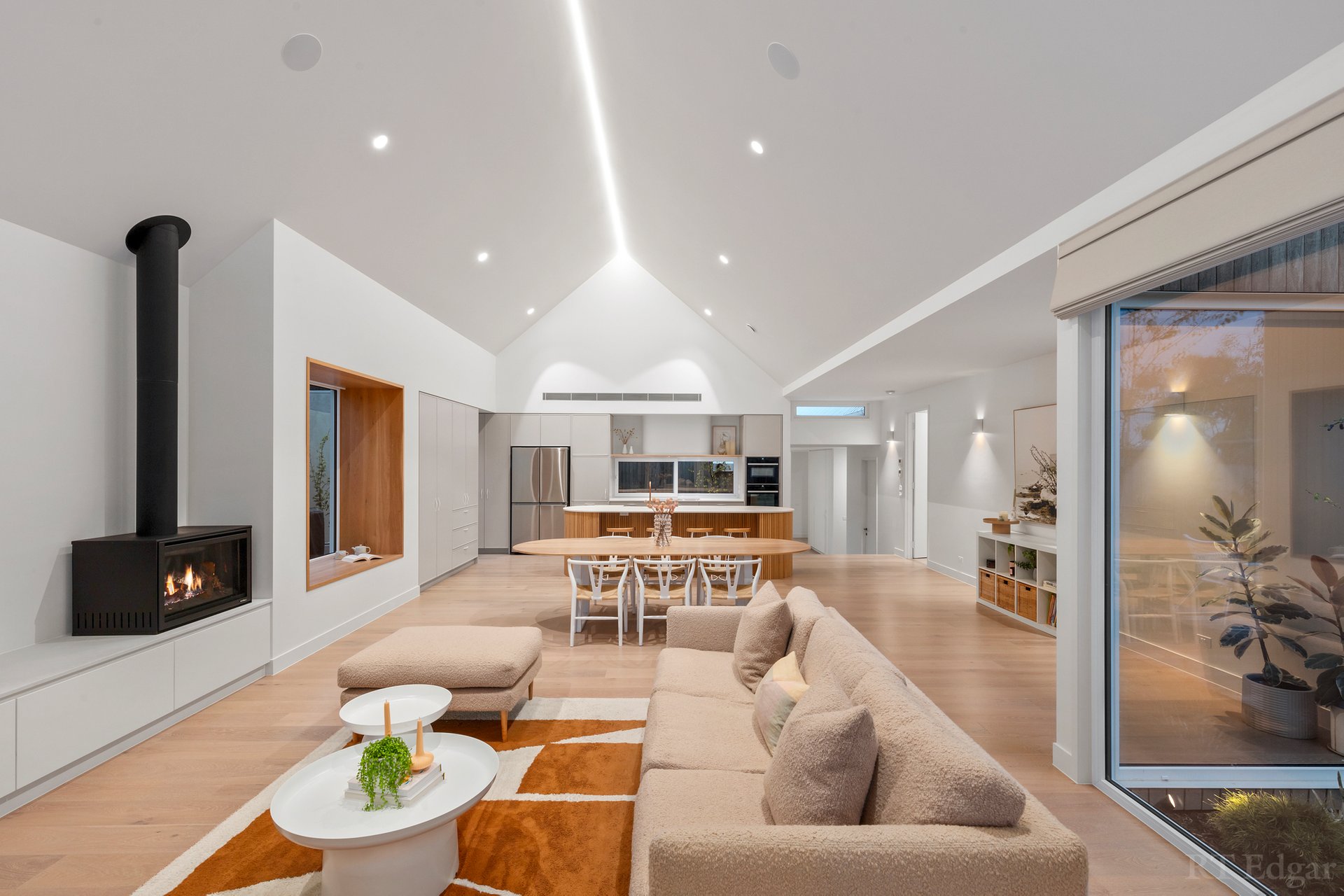 Property Gallery Thumbnail 3