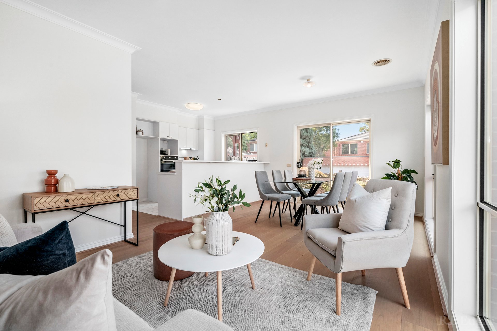 Property Gallery Thumbnail 5