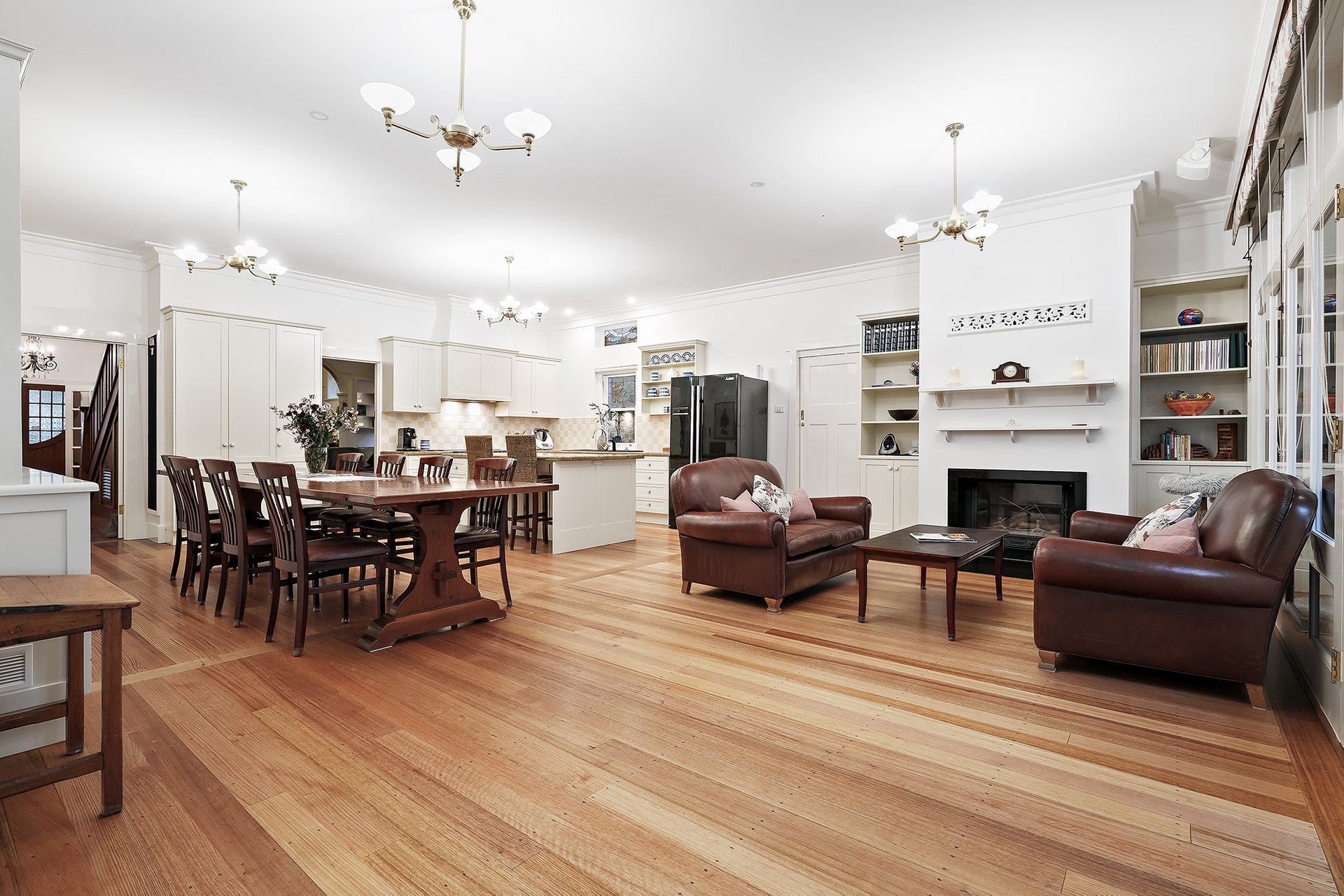 Property Gallery Thumbnail 6