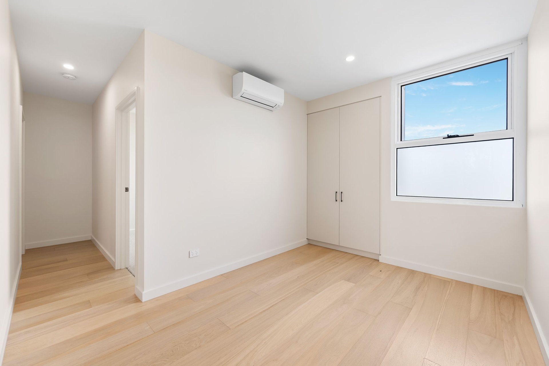 3/2 Ruda Street, Doncaster image 6